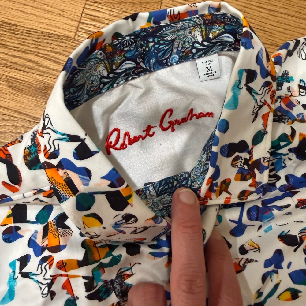 Robert Graham Abstract Multicolor Short Sleeve Shirt Size M
